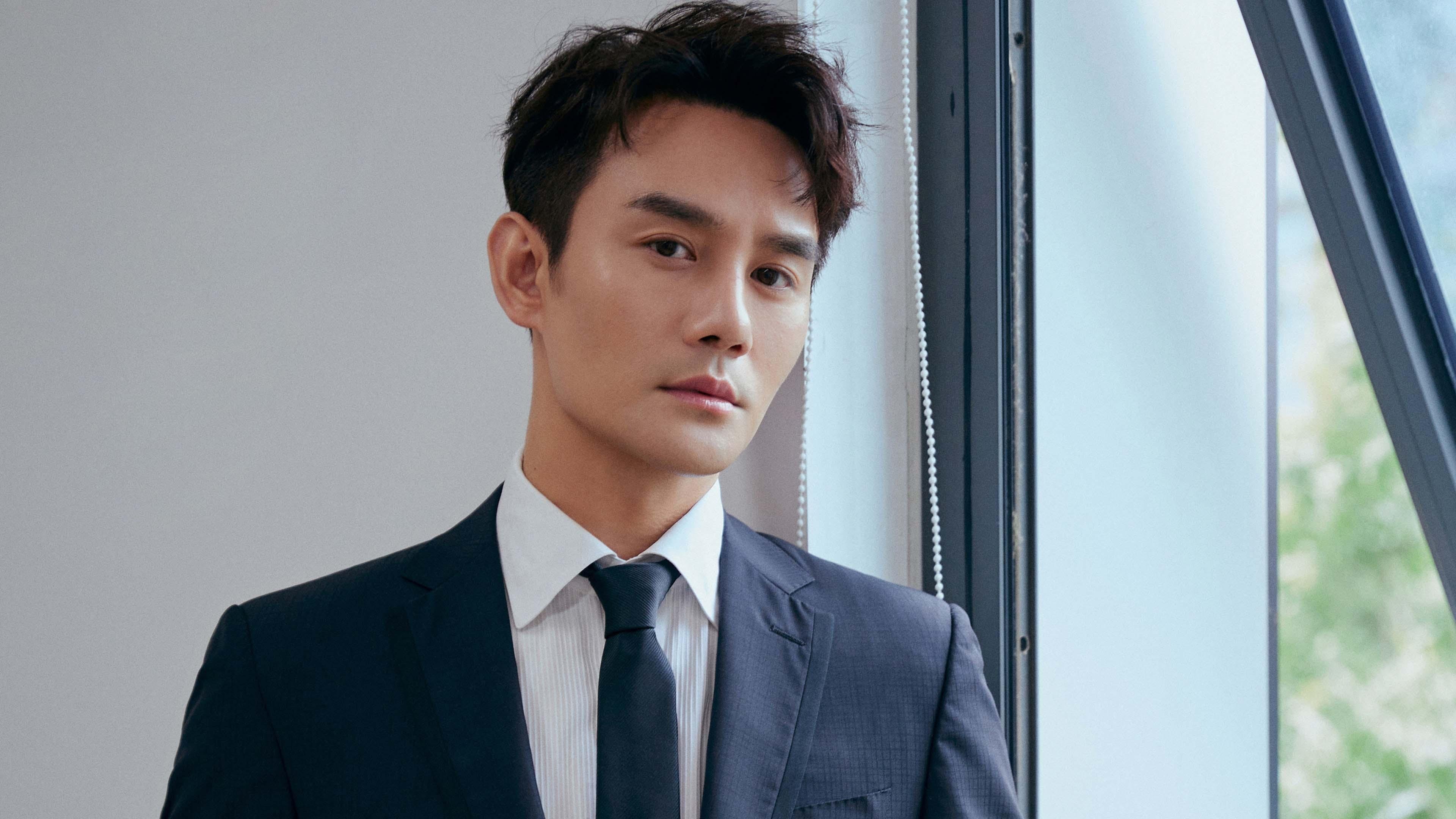 “科技革新：自动驾驶助力未来赛车”，自动驾驶塑未来