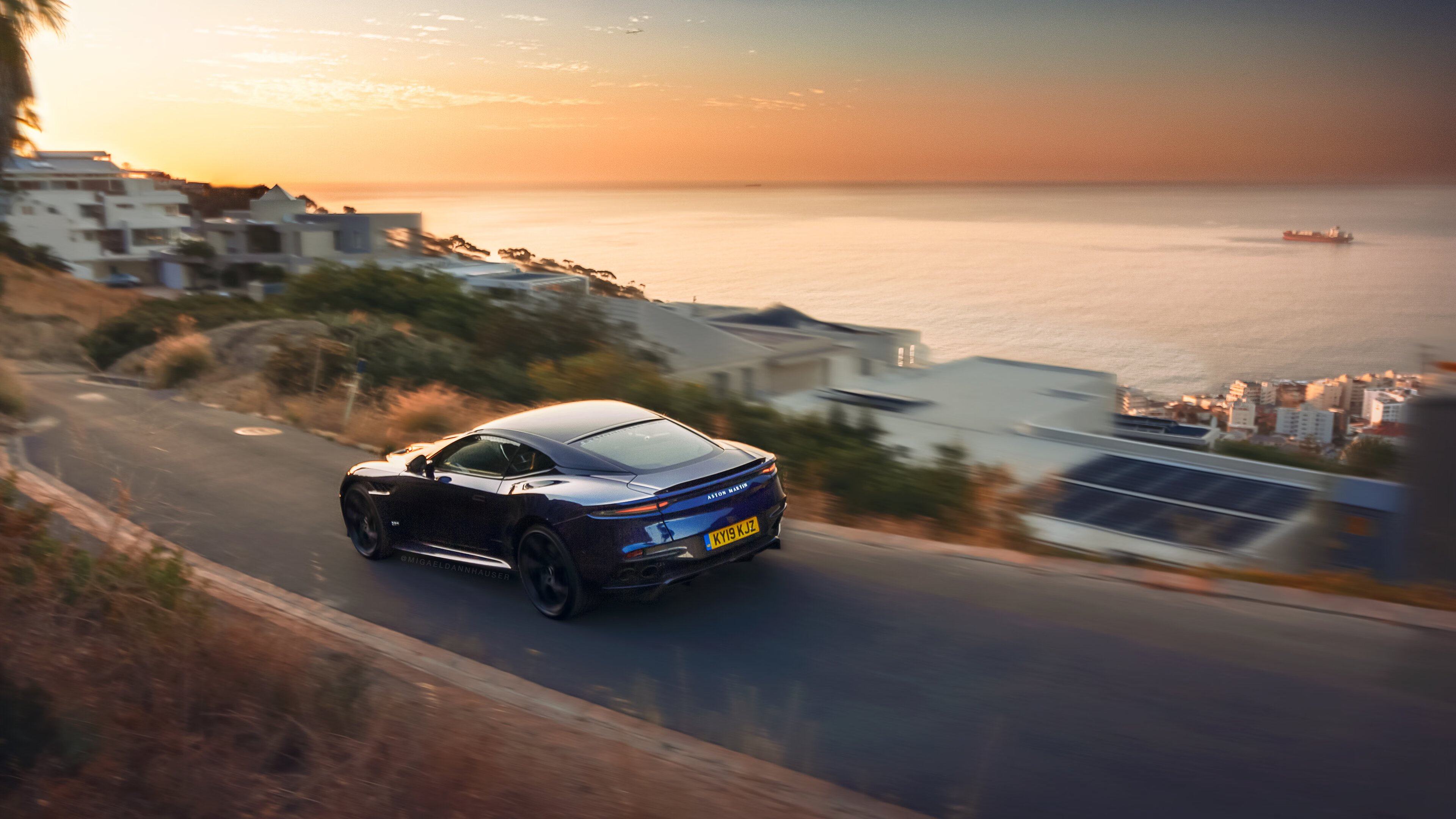 国际山地自行车极限赛，穿越山野挑战自我，世界山地自行车比赛