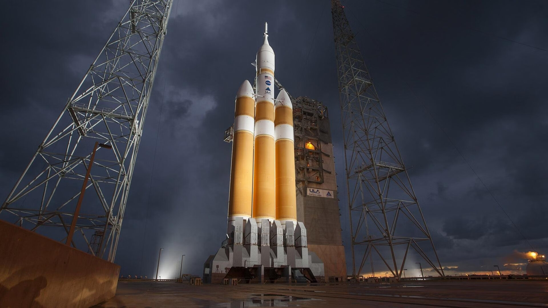 “青少年足球公益培训班在乡村地区开班,点亮希望”,青少年足球训练营招生