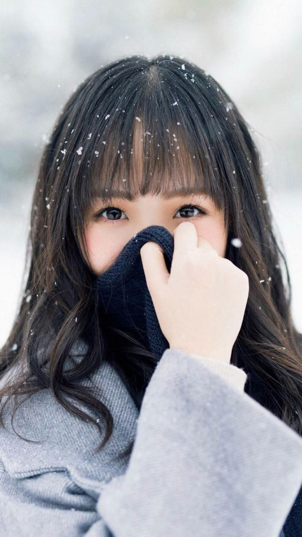 伊朗队替补席席地而坐,原因:雪地太软太舒服,伊朗主场