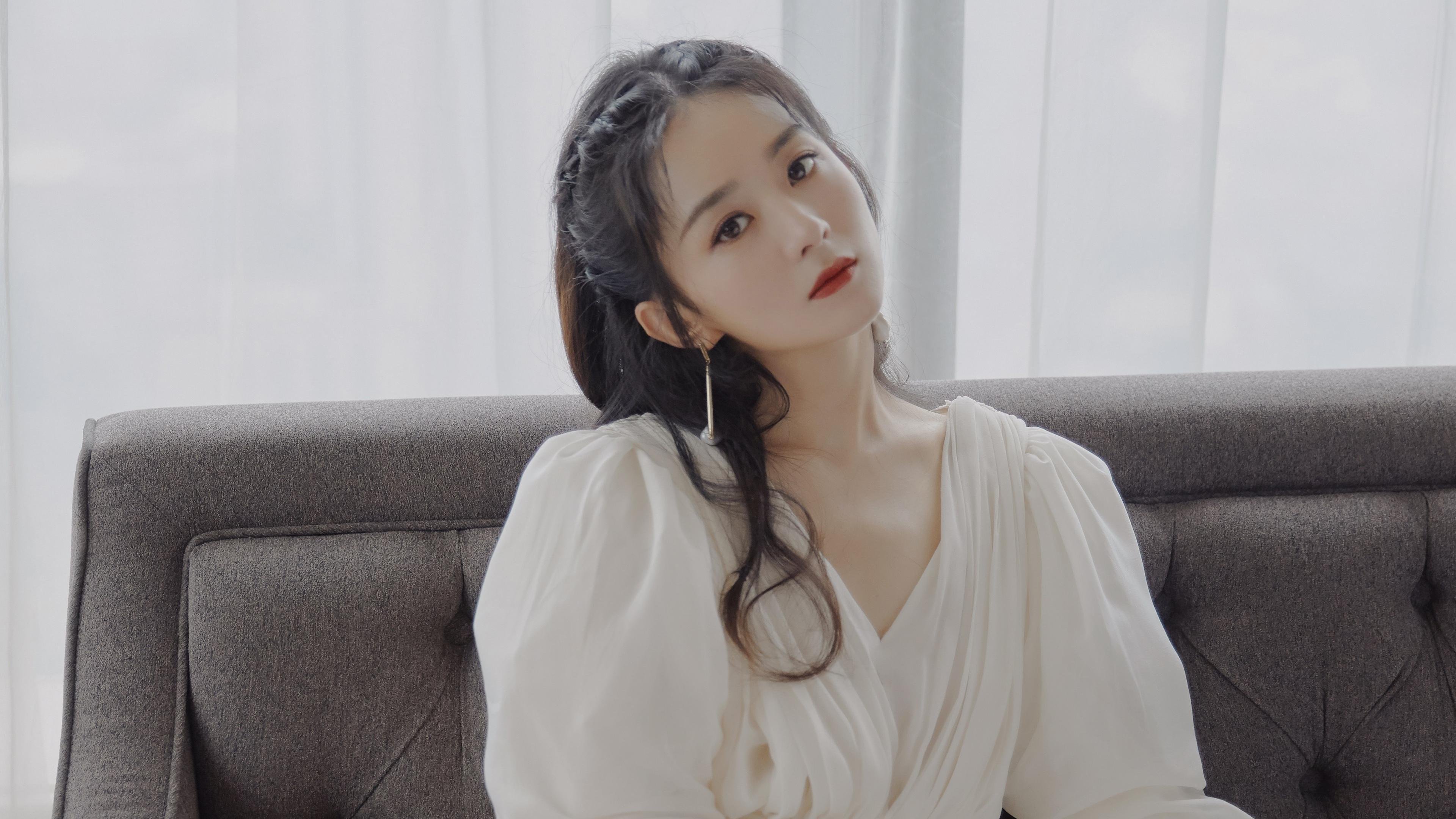 九游娱乐-国际户外攀爬比赛，勇攀高峰的勇者之战，户外综合攀爬器材